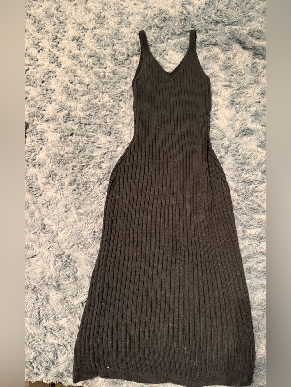 Hollister Black Ribbed V‑Neck Maxi Slip Dress